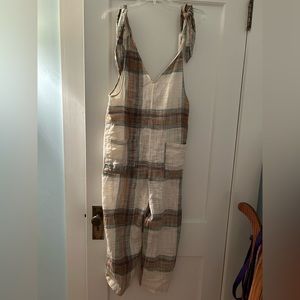 Free People jumpsuit that is comfy and versatile, size XS but fits S as well